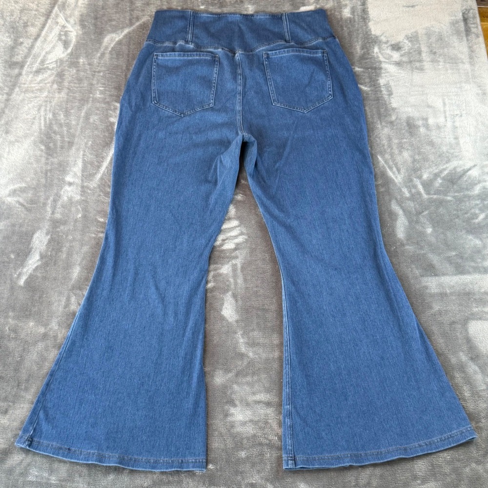 Halara Women's‎ Jeans Flare Size 2X High Rise Dark Wash - Picture 4 of 9